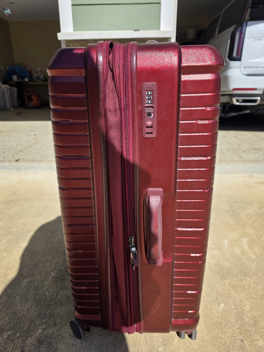 Samsonite Large Hard Shell Check In - Picture 2 of 5
